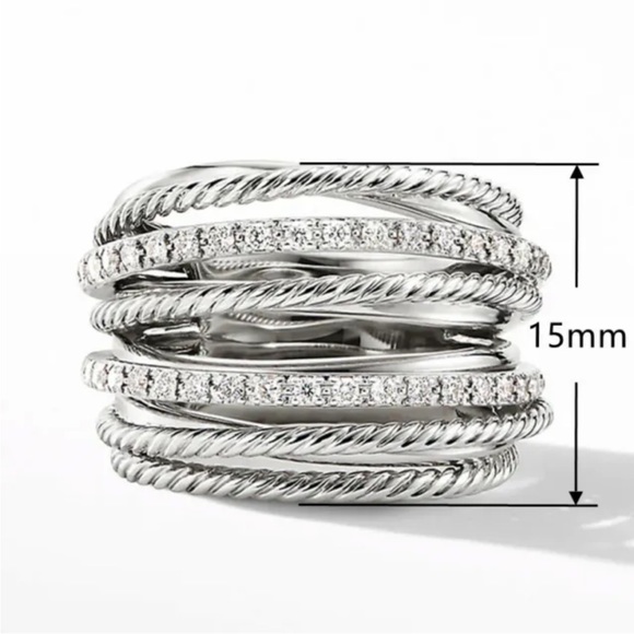 New Elegant 925 Silver Cubic Zirconia Ring - Picture 3 of 4